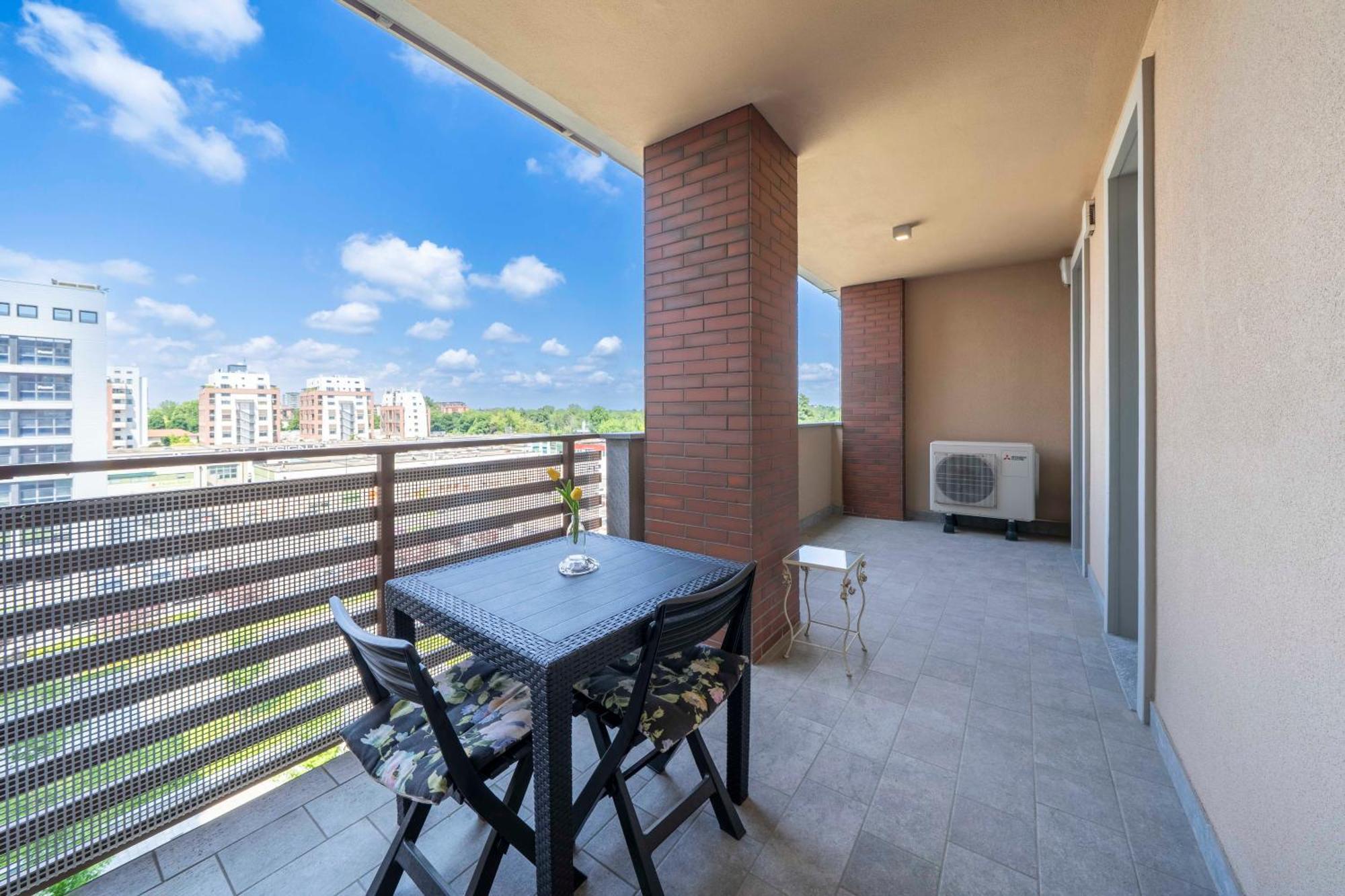 Supersuite With Private Garage Autentica Apartment