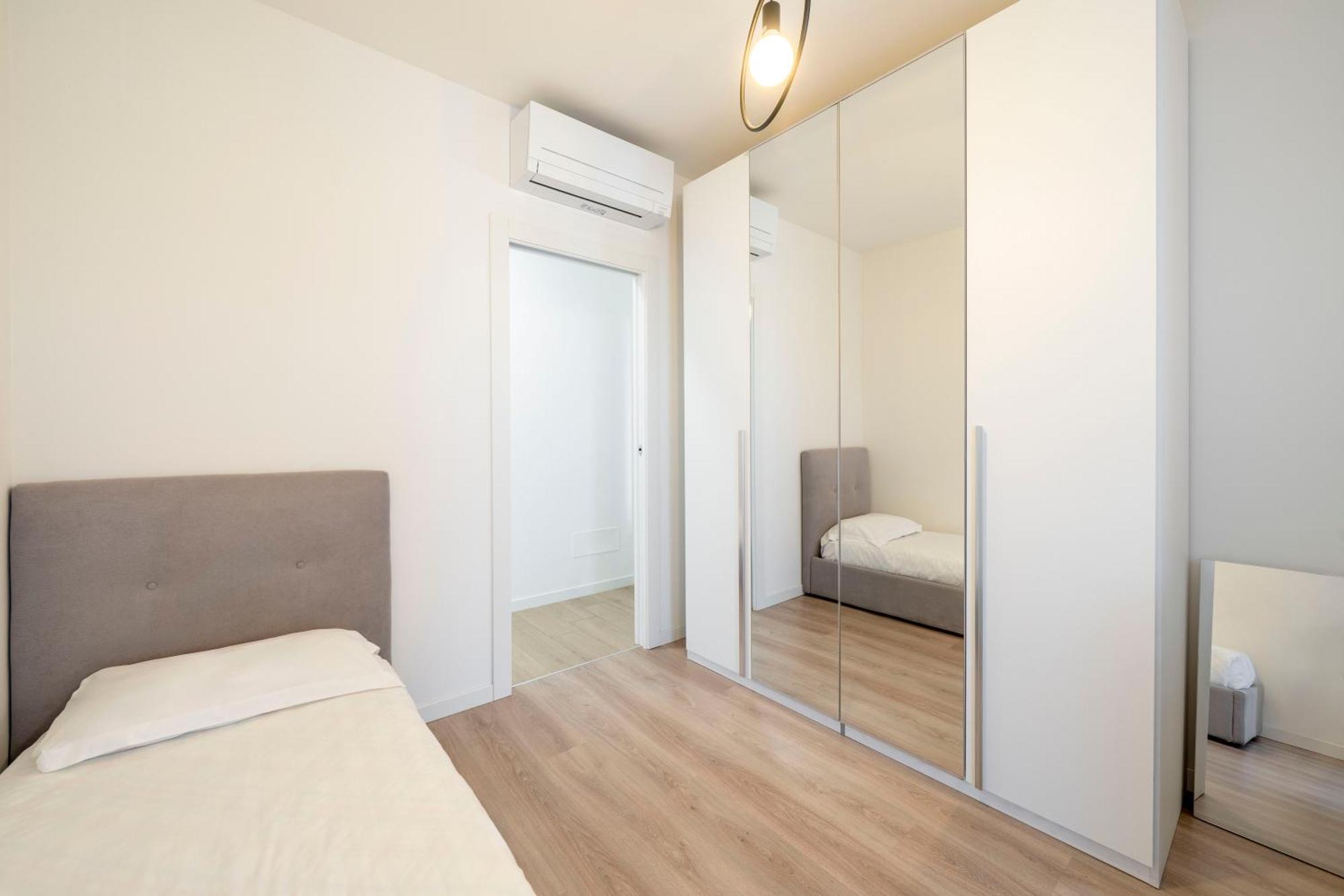 Apartment Supersuite With Private Garage Autentica *