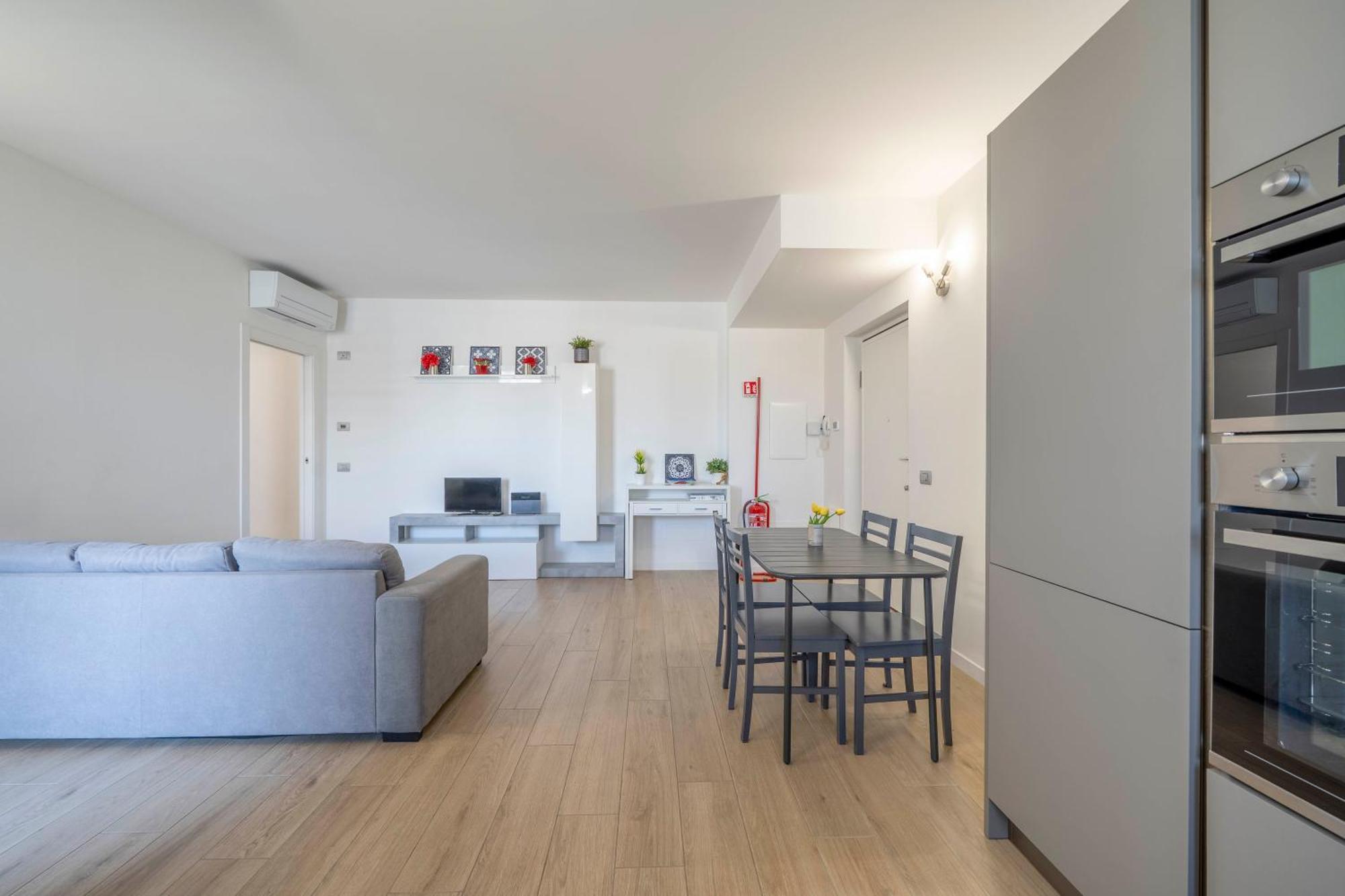 Supersuite With Private Garage Autentica Apartment *